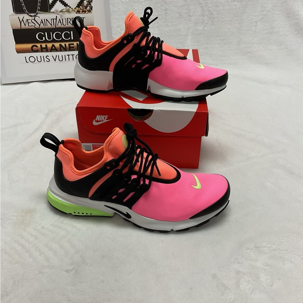 Nike Pink and Black Sneakers